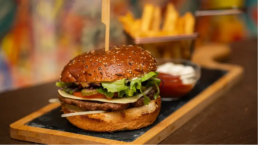 Cheese burger — Daj Gric Bilje